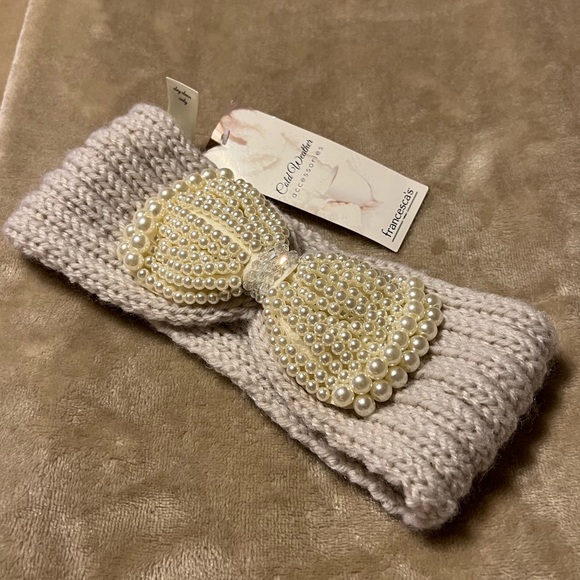 NWT Francesca’s Cable Knit Winter Headband - Picture 4 of 4